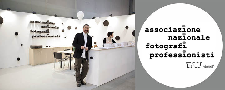 Logo Tau Visual e Roberto Tomesani