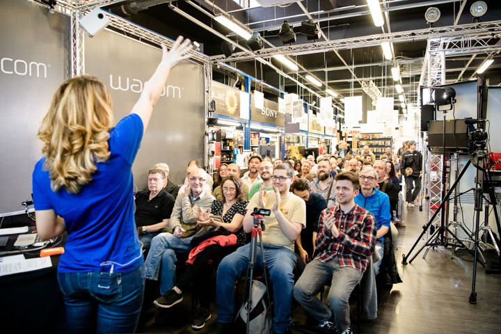 wacom-evangelist-marianna-santoni-at-the-wacom-national-tour-2019