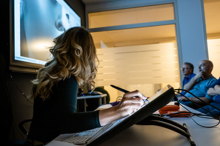 wacom-evangelist-marianna-santoni-at-the-wacom-national-tour-2019