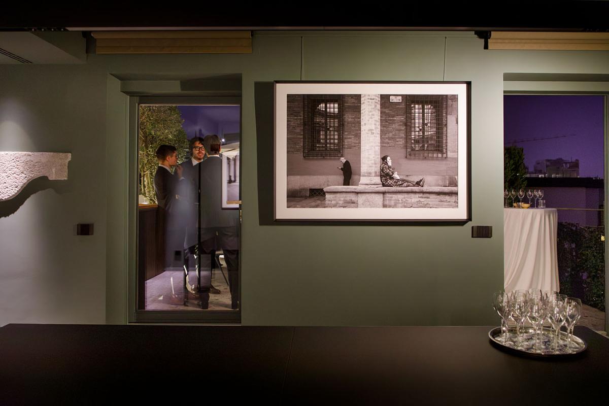 Inaugurazione della mostra People Around allo Studio Bandera